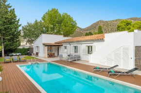Villa Can Singala Blanca by JS Villas